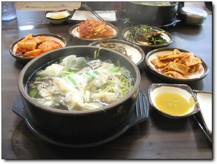 민속볼테기 이미지